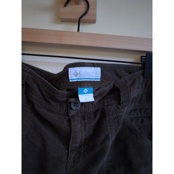 Columbia Corduroy Mini Skirt in Dark Olive size 6 - Picture 2 of 4